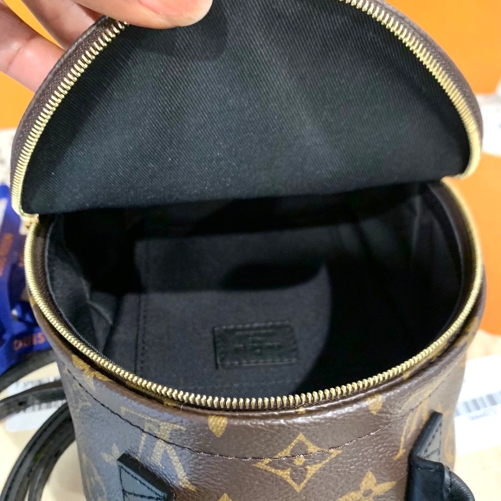 🆕 ❤️😍Authentic Louis Vuitton PALM SPRINGS MINI - Picture 6 of 16